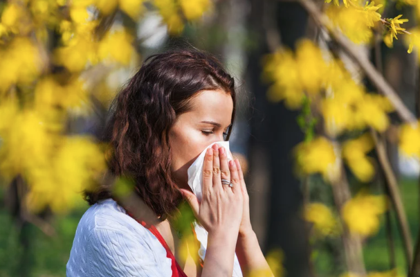 Sinus Headaches vs. Allergies: How to Tell the Difference